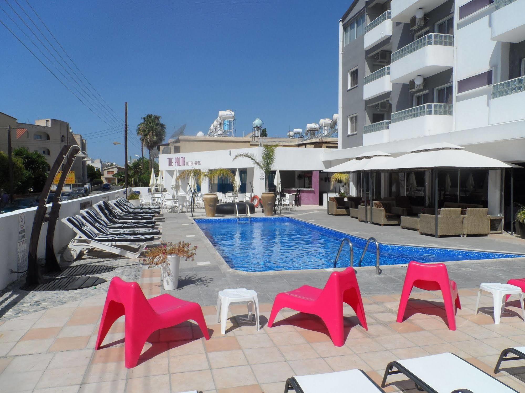 The Palms Hotel Apartments Limassol Exterior foto